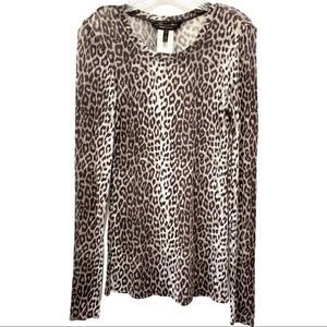 BCBGMAXAZRIA Gray Animal Print Long Sleeve Tee S